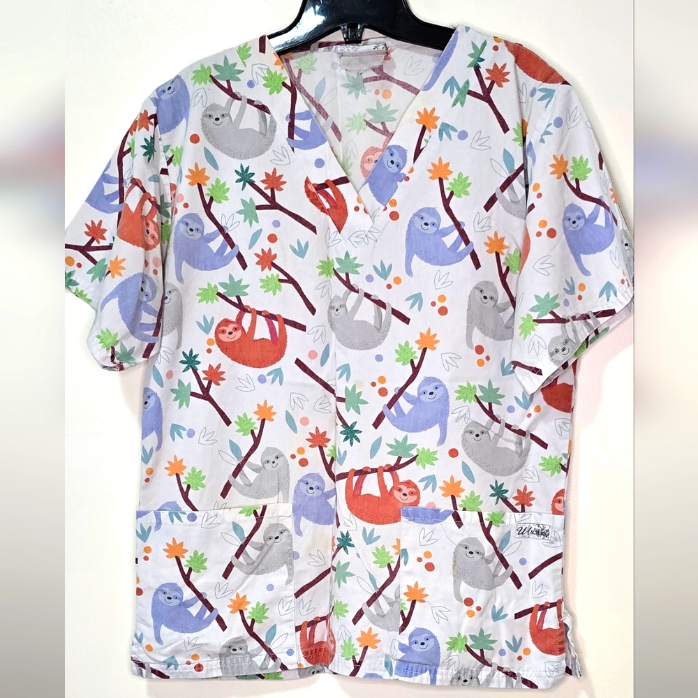 Scrub top